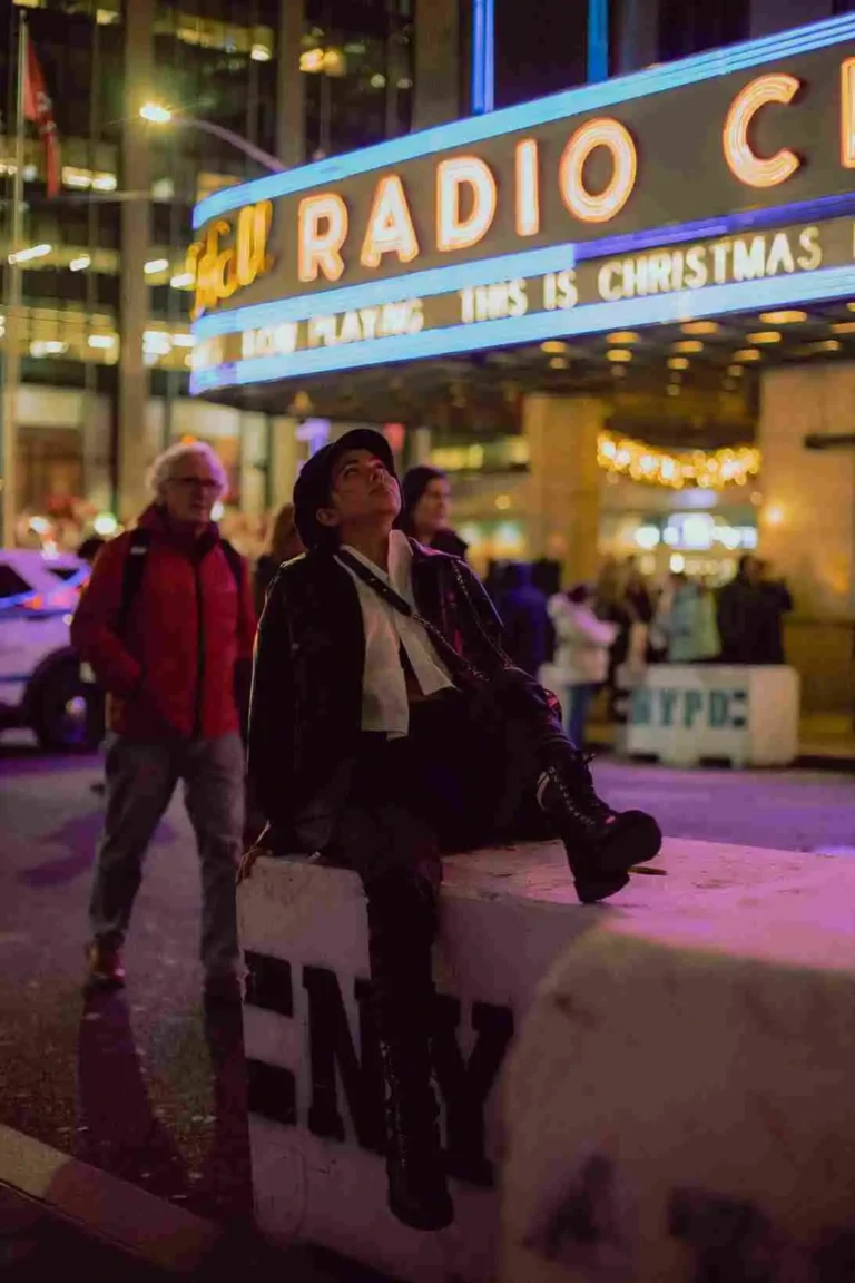 radio-city-christmas-new-york-city- cozy